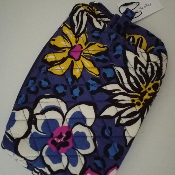 Vera Bradley Handbags - Vera Bradley Med Cosmetic Bag - African Violet NWT